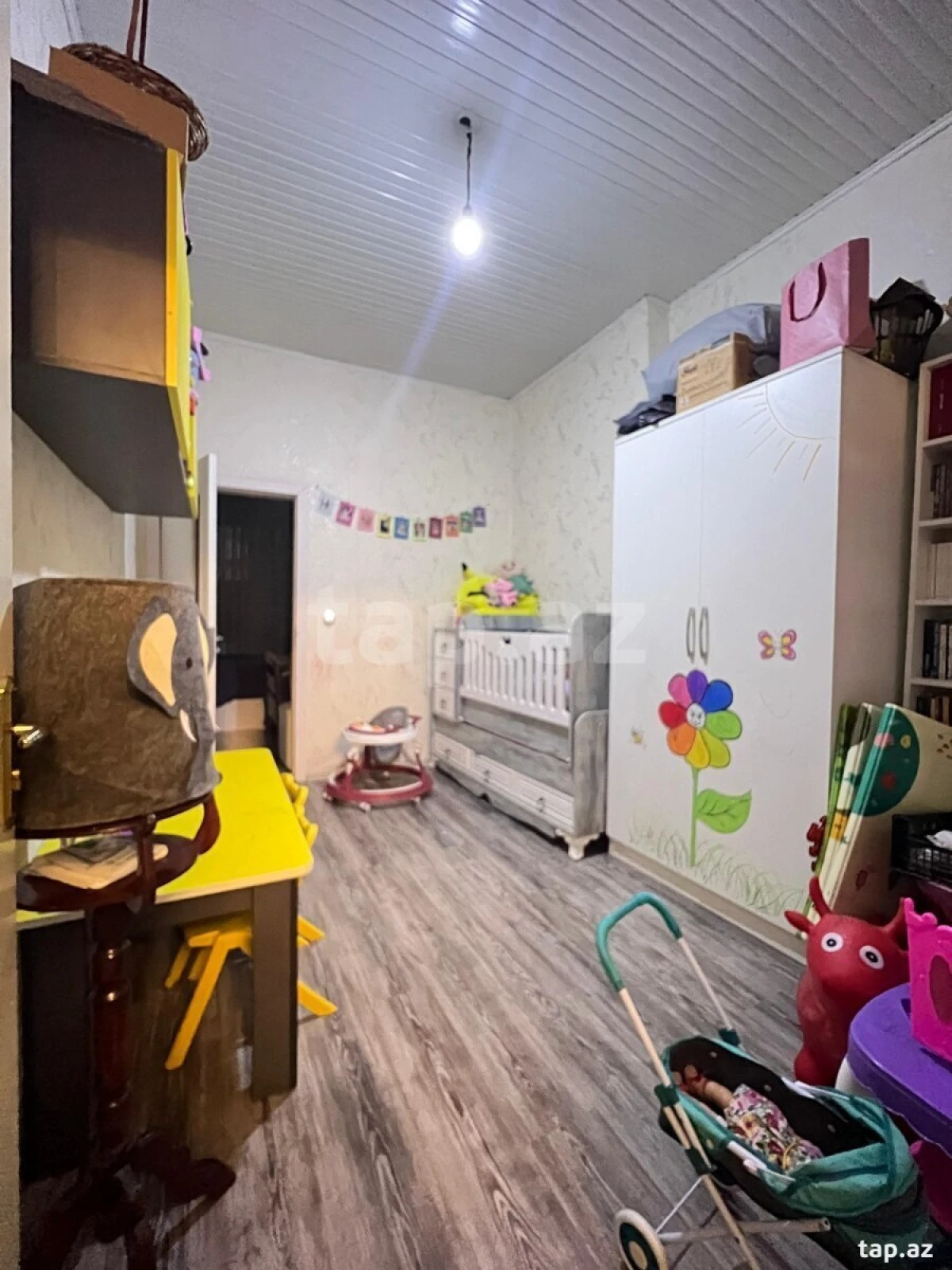 Satılır 4 otaqlı həyət evi