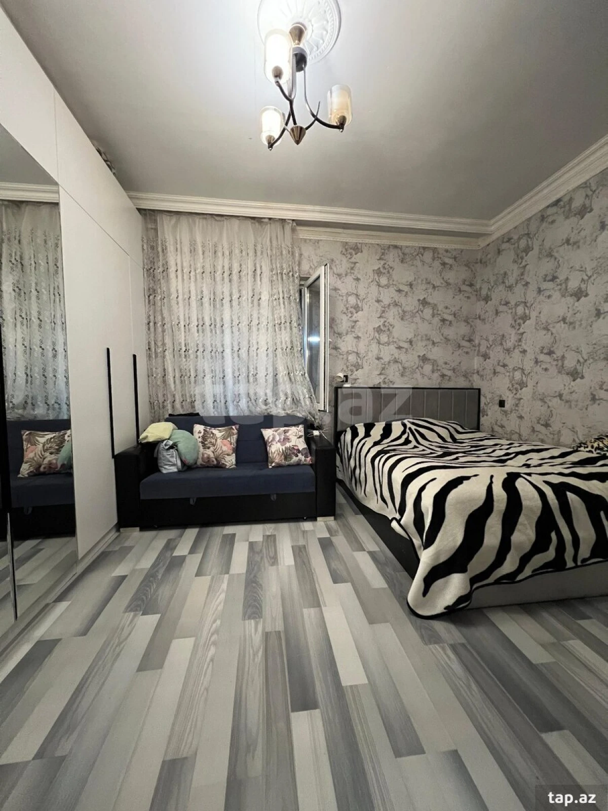 Satılır 4 otaqlı həyət evi