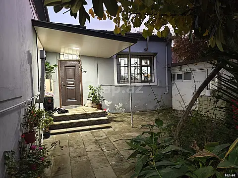Satılır 4 otaqlı həyət evi