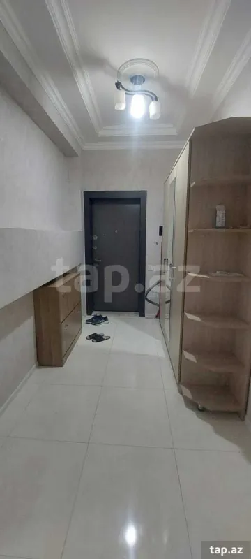 Kirayə verilir 2 otaqlı yeni tikili 73 m²