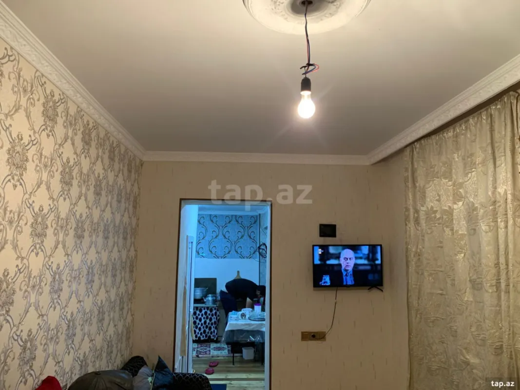 Satılır 4 otaqlı həyət evi