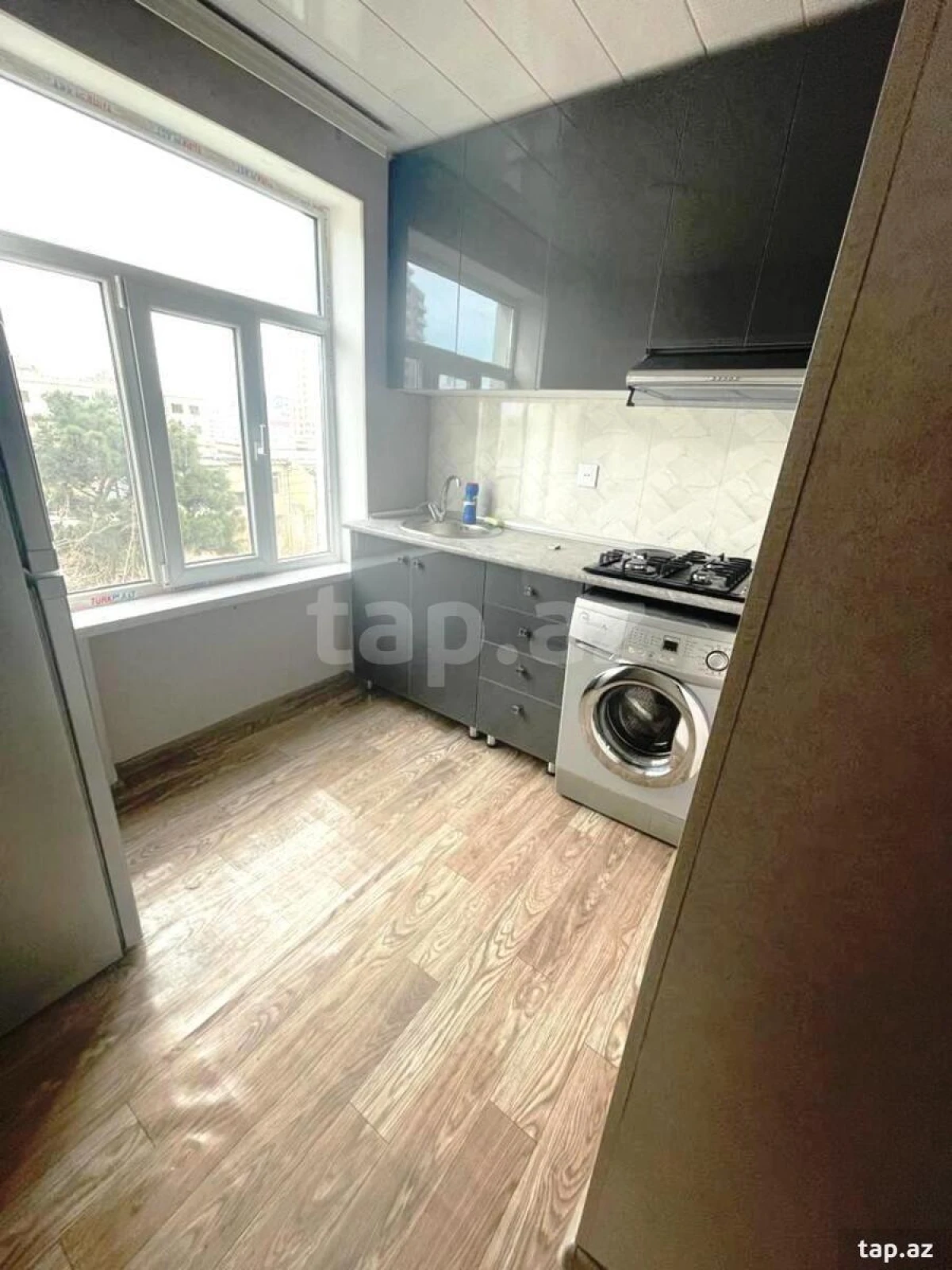 Kirayə verilir 2 otaqlı mənzil 50 m²