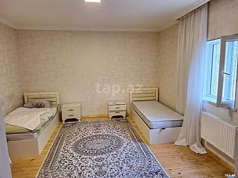 Kirayə verilir 3 otaqlı həyət evi