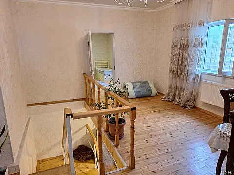 Kirayə verilir 3 otaqlı həyət evi