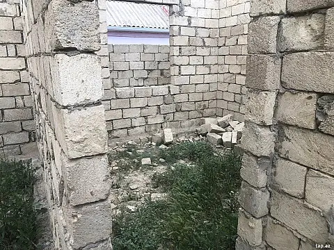 Satılır 3 otaqlı həyət evi