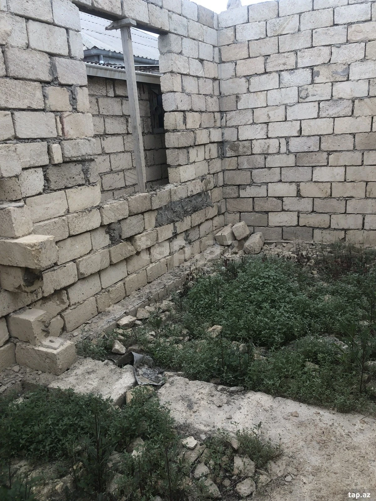 Satılır 3 otaqlı həyət evi