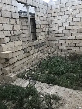 Satılır 3 otaqlı həyət evi