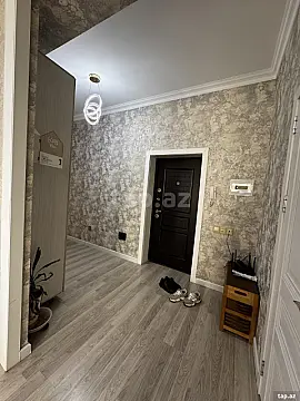 Satılır 2 otaqlı yeni tikili 75 m²