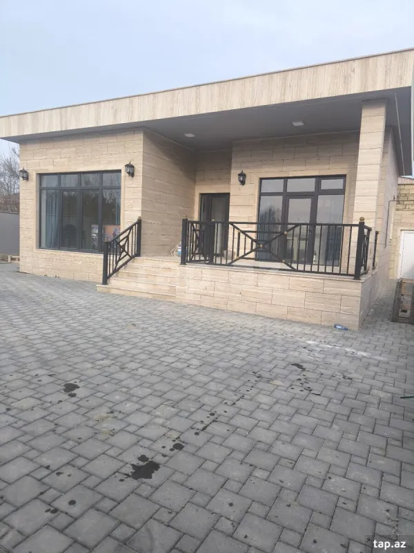 Satılır 3 otaqlı həyət evi