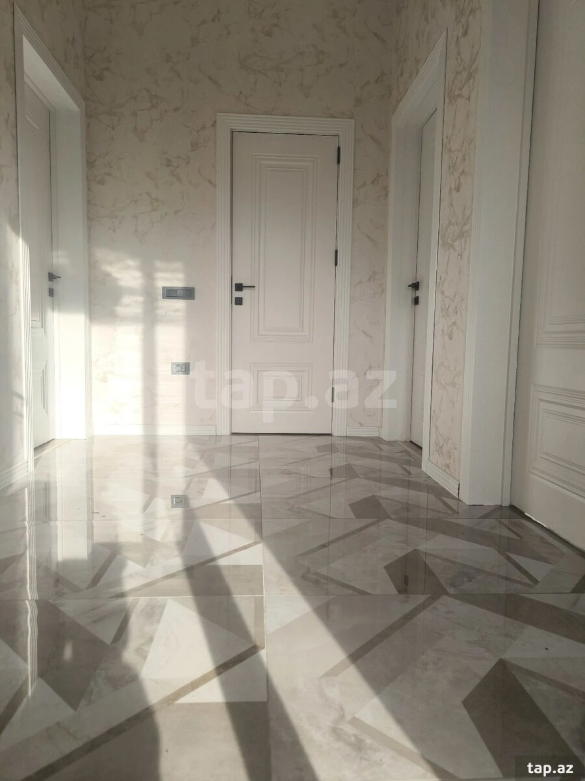 Satılır 3 otaqlı həyət evi