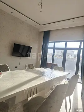 Satılır 3 otaqlı həyət evi