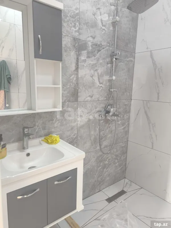 Satılır 3 otaqlı həyət evi