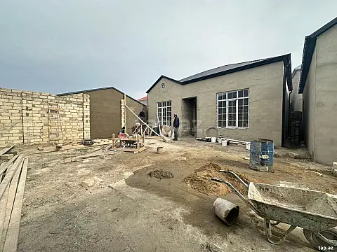 Satılır 3 otaqlı həyət evi — Bakı, Binə 3 otaq