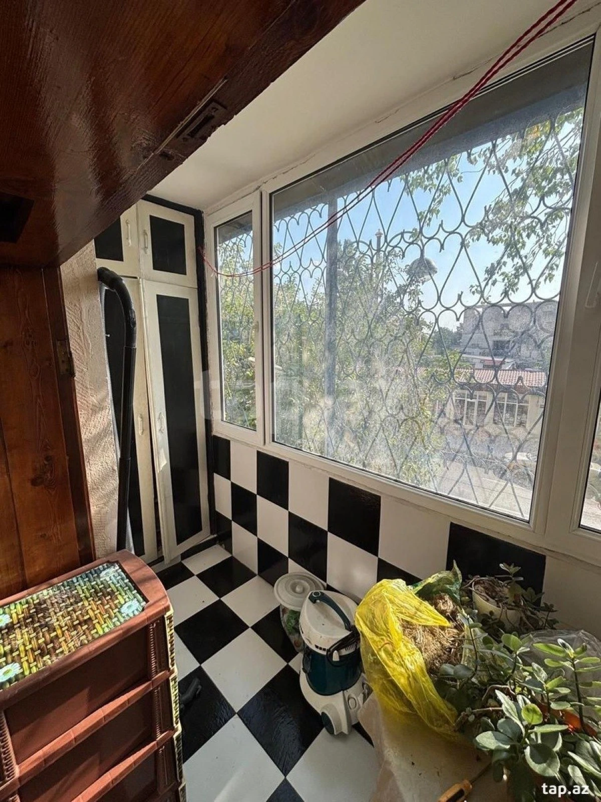 Kirayə verilir 4 otaqlı mənzil 63 m²