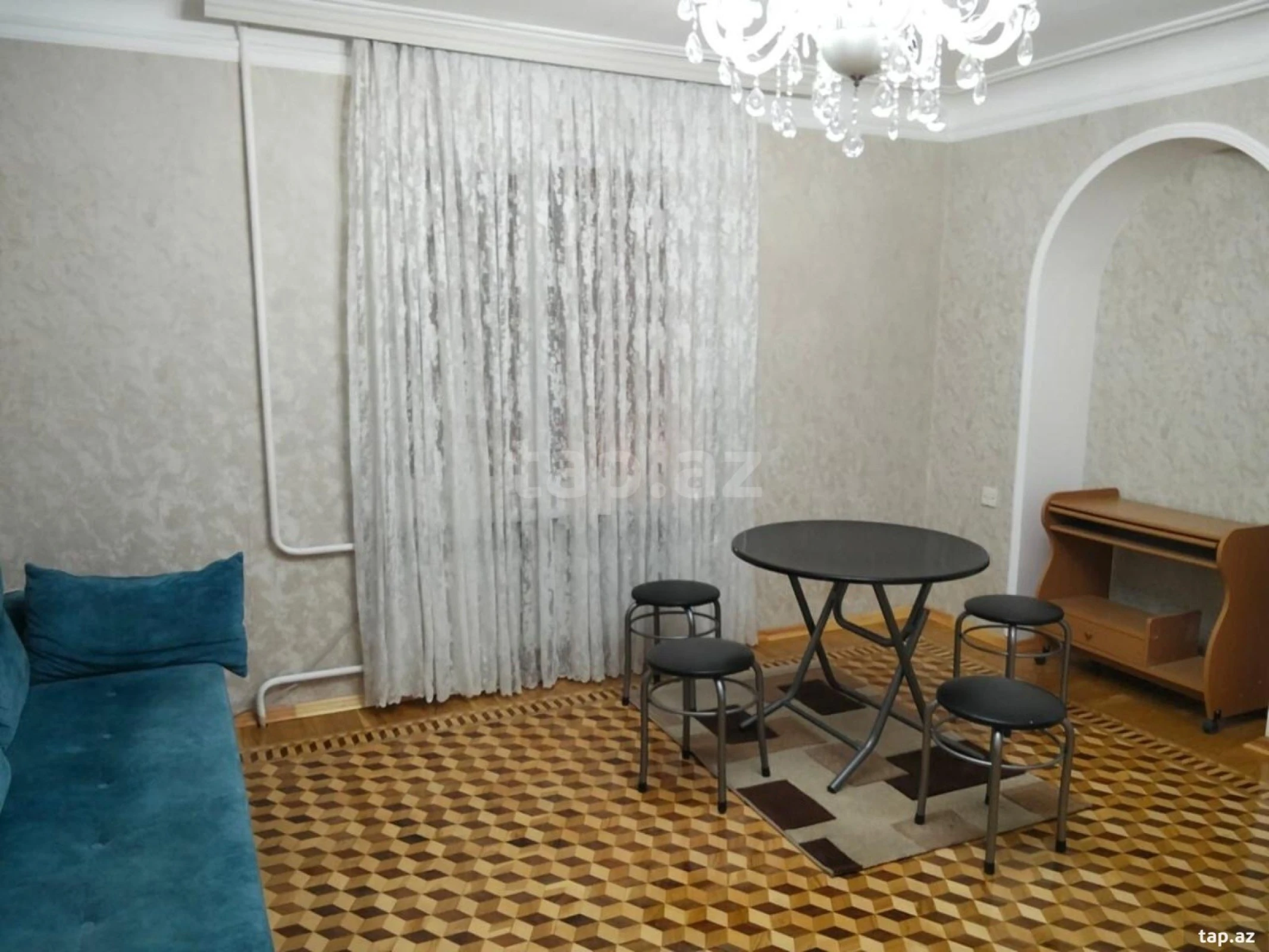 Kirayə verilir 4 otaqlı mənzil 63 m²