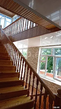 Satılır 9 otaqlı həyət evi