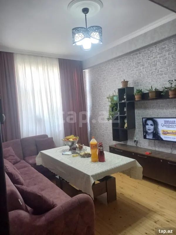 Kirayə verilir 2 otaqlı yeni tikili 45 m²