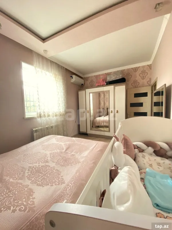 Satılır 3 otaqlı həyət evi