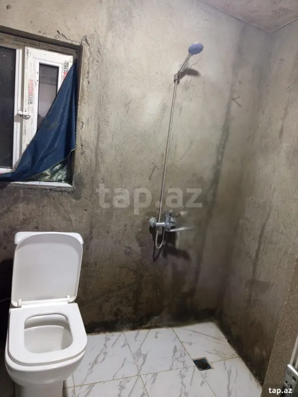 Kirayə verilir 2 otaqlı həyət evi