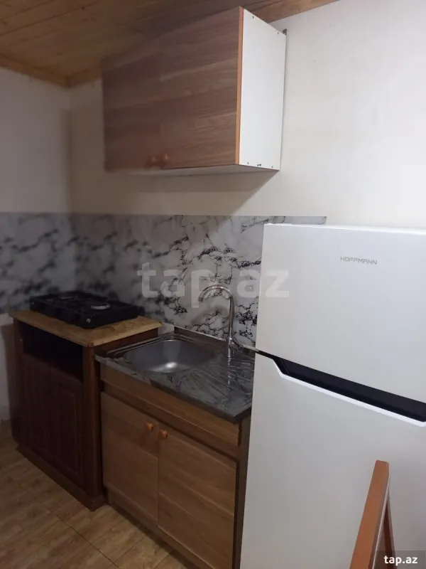 Kirayə verilir 2 otaqlı həyət evi