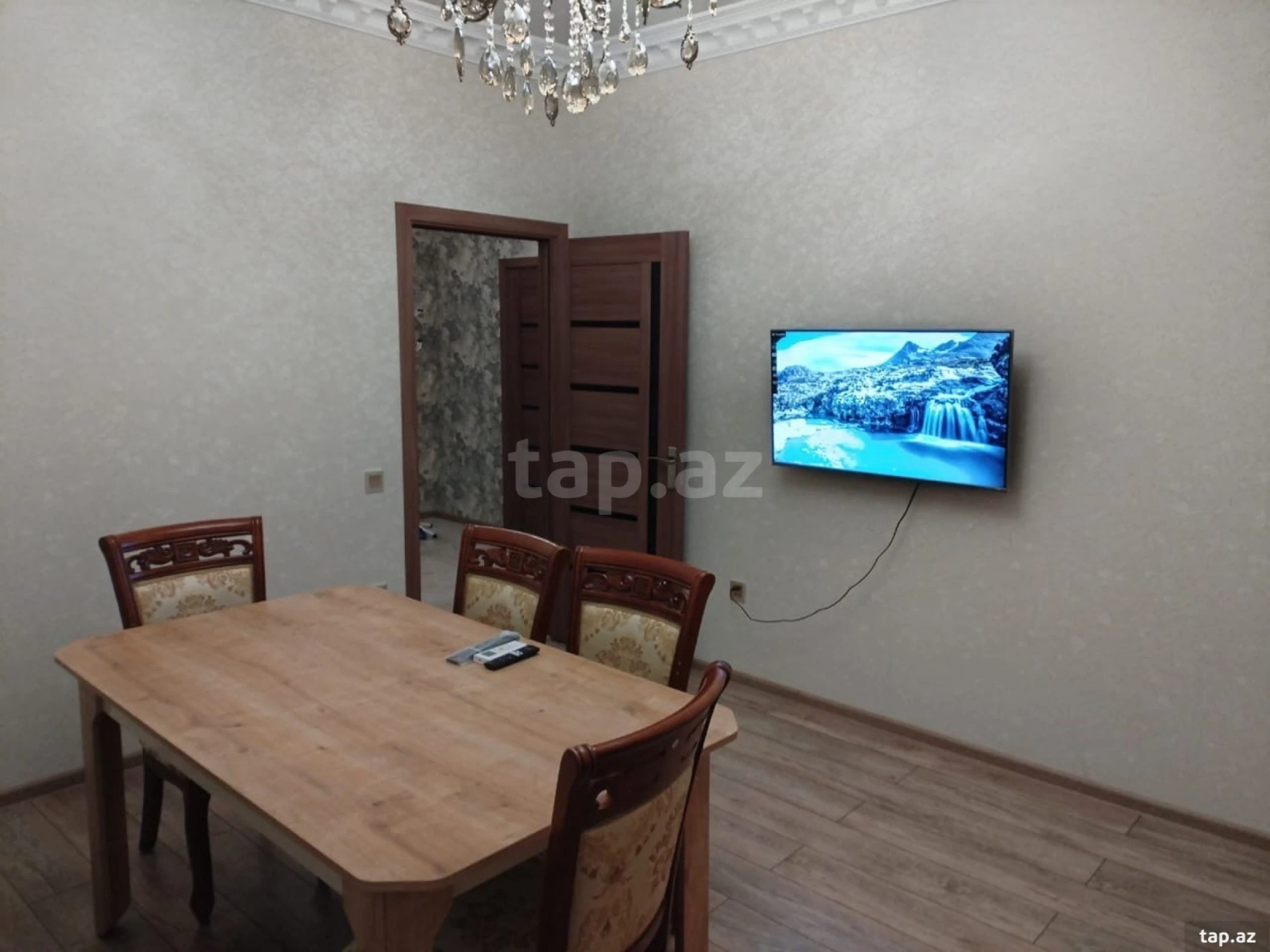 Kirayə verilir 2 otaqlı yeni tikili 70 m²