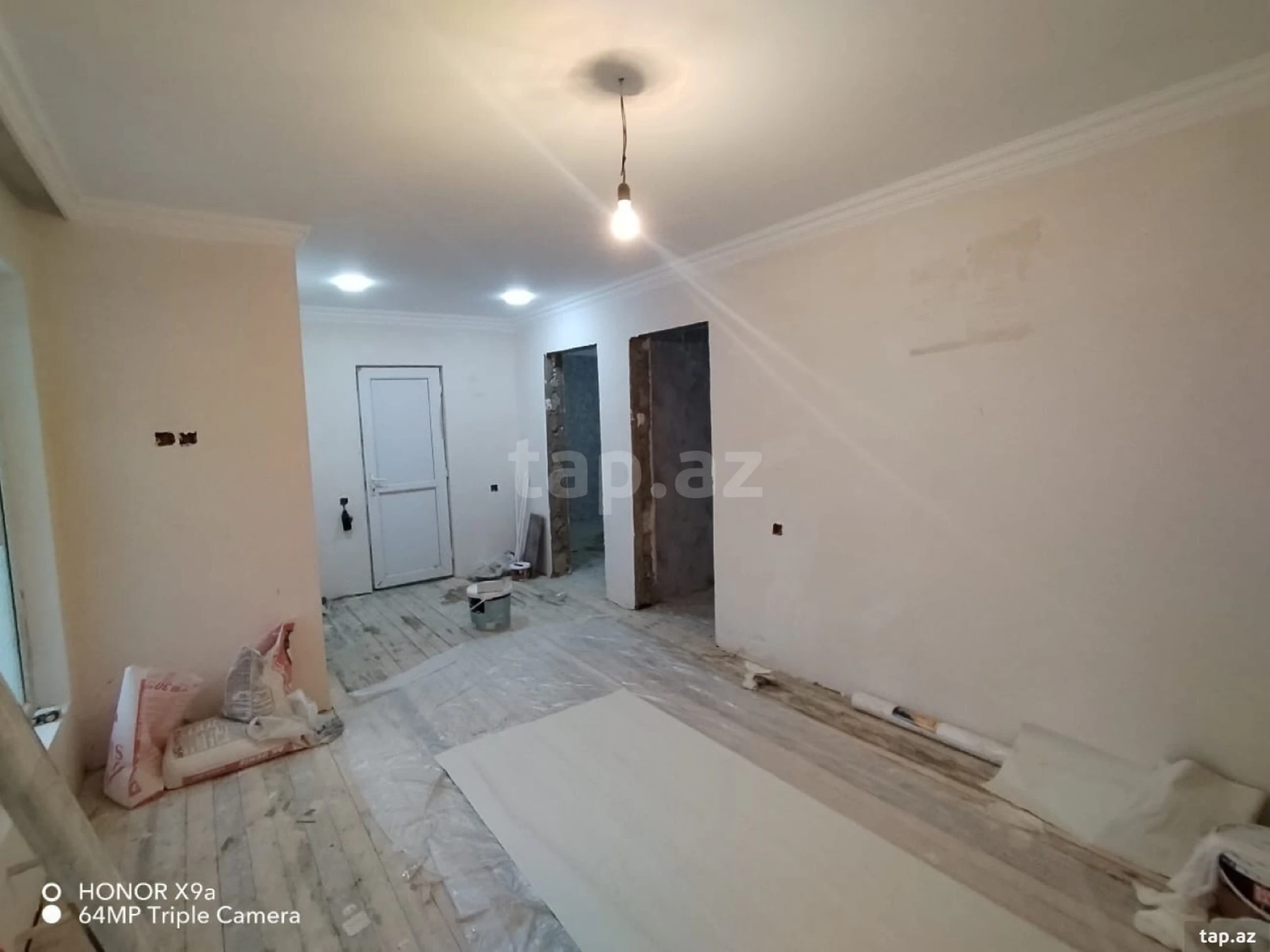 Satılır 3 otaqlı həyət evi