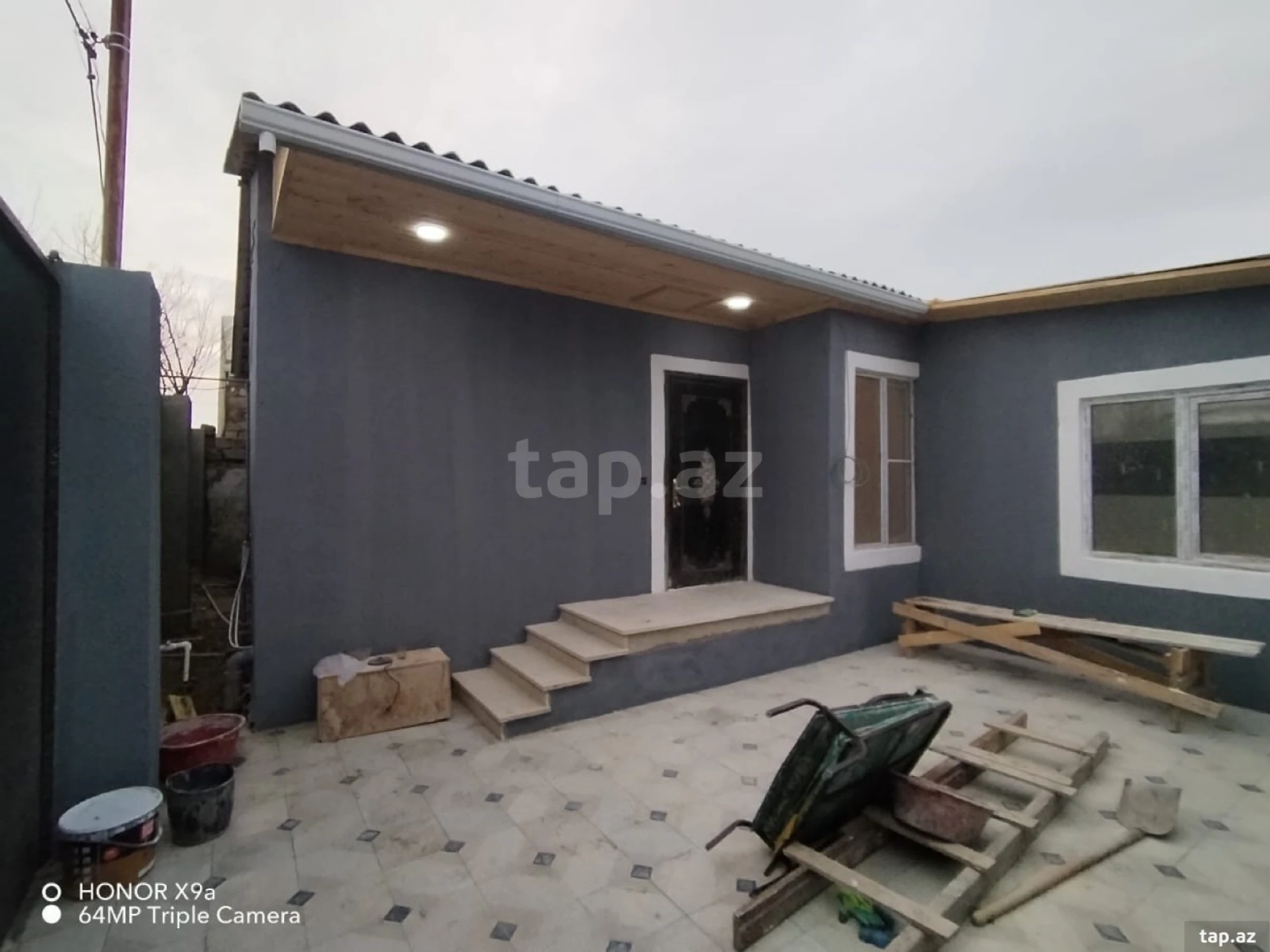 Satılır 3 otaqlı həyət evi