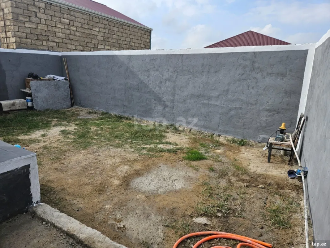 Satılır 2 otaqlı həyət evi