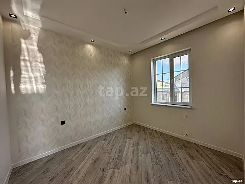 Satılır 4 otaqlı həyət evi