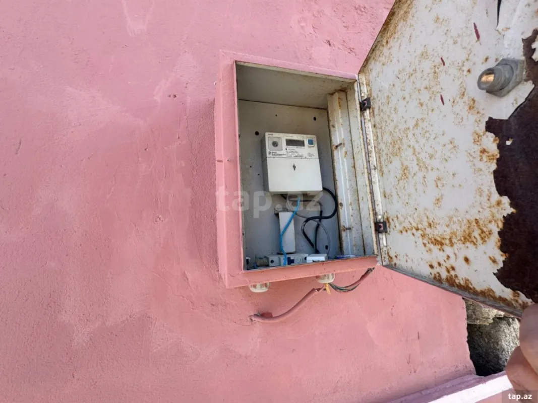 Satılır 4 otaqlı həyət evi