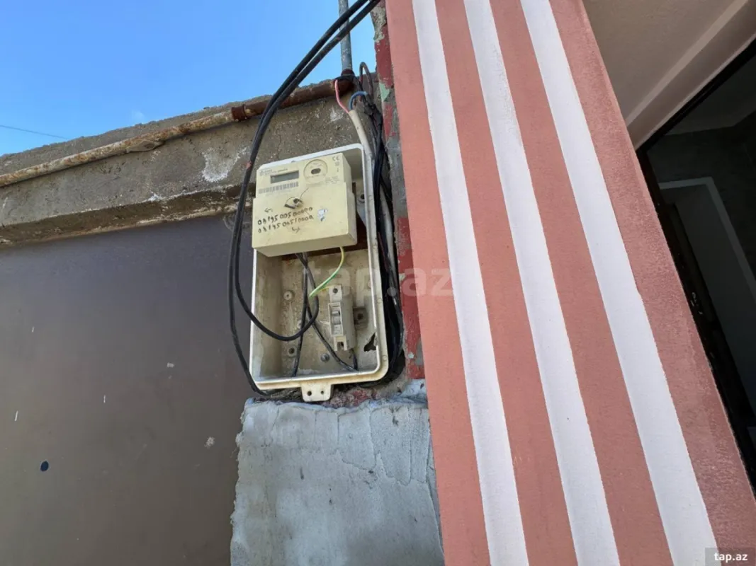 Satılır 4 otaqlı həyət evi