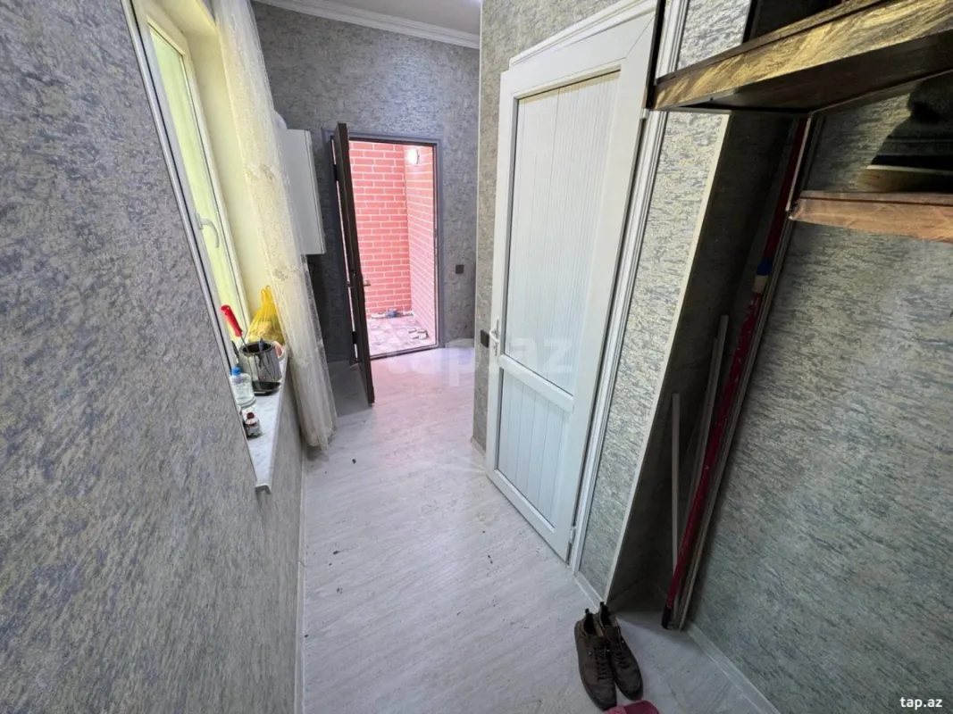 Satılır 4 otaqlı həyət evi