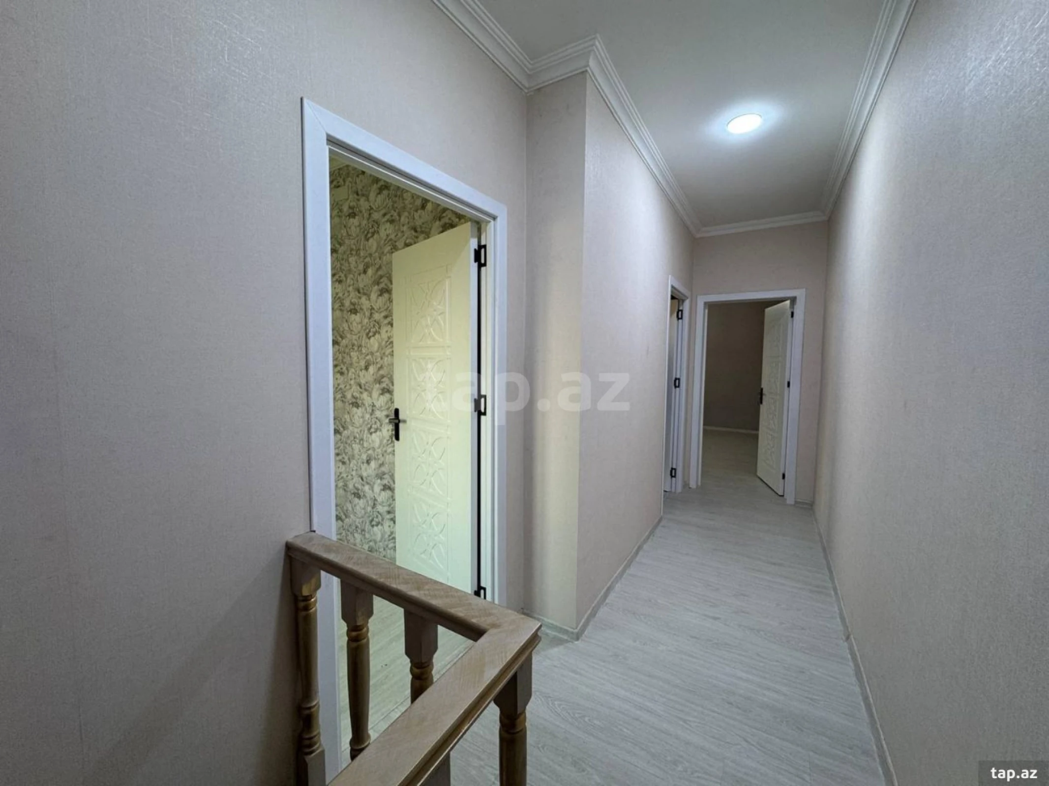 Satılır 4 otaqlı həyət evi