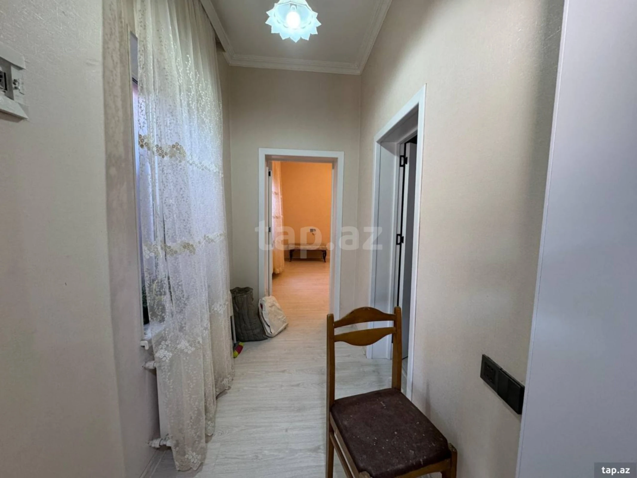 Satılır 4 otaqlı həyət evi