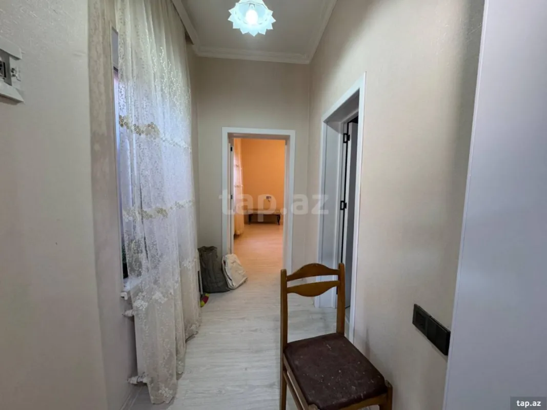 Satılır 4 otaqlı həyət evi