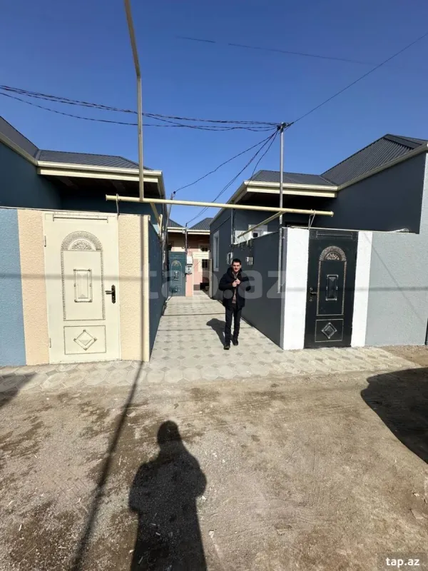 Satılır 3 otaqlı həyət evi