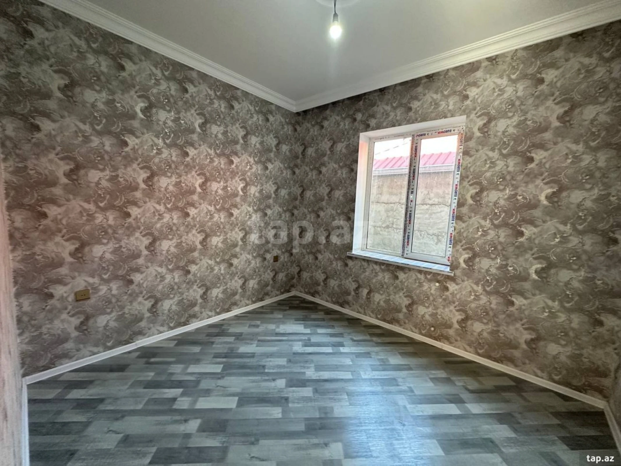 Satılır 3 otaqlı həyət evi