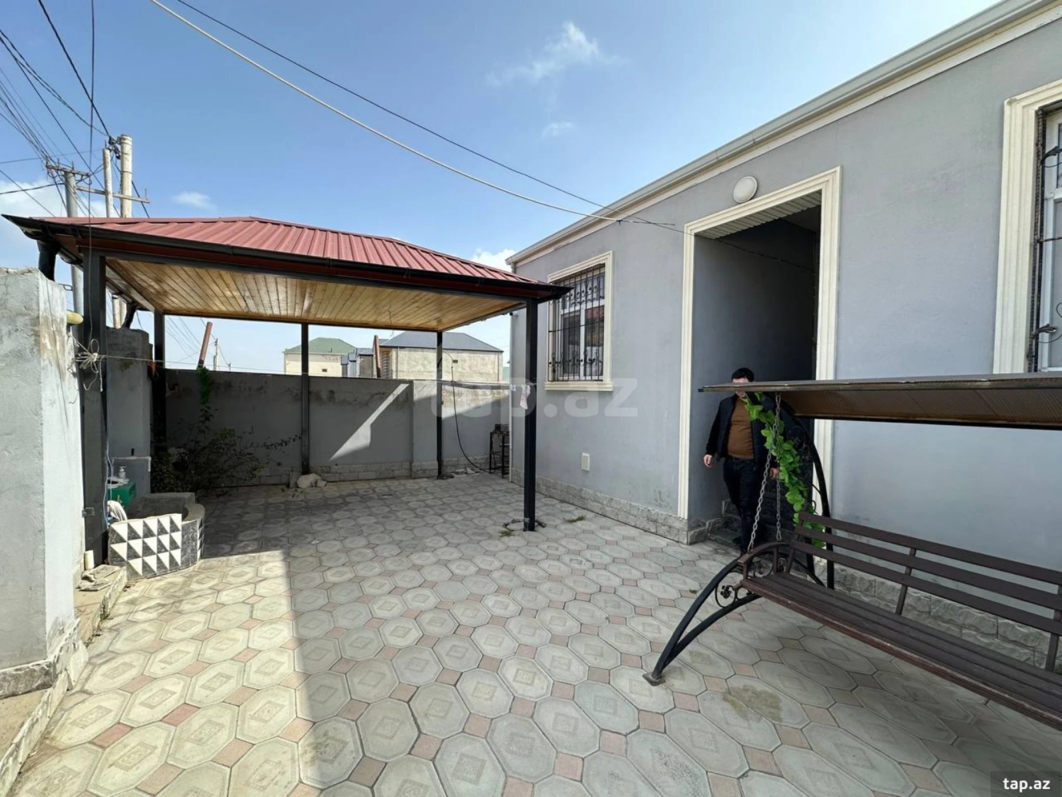 Satılır 3 otaqlı həyət evi