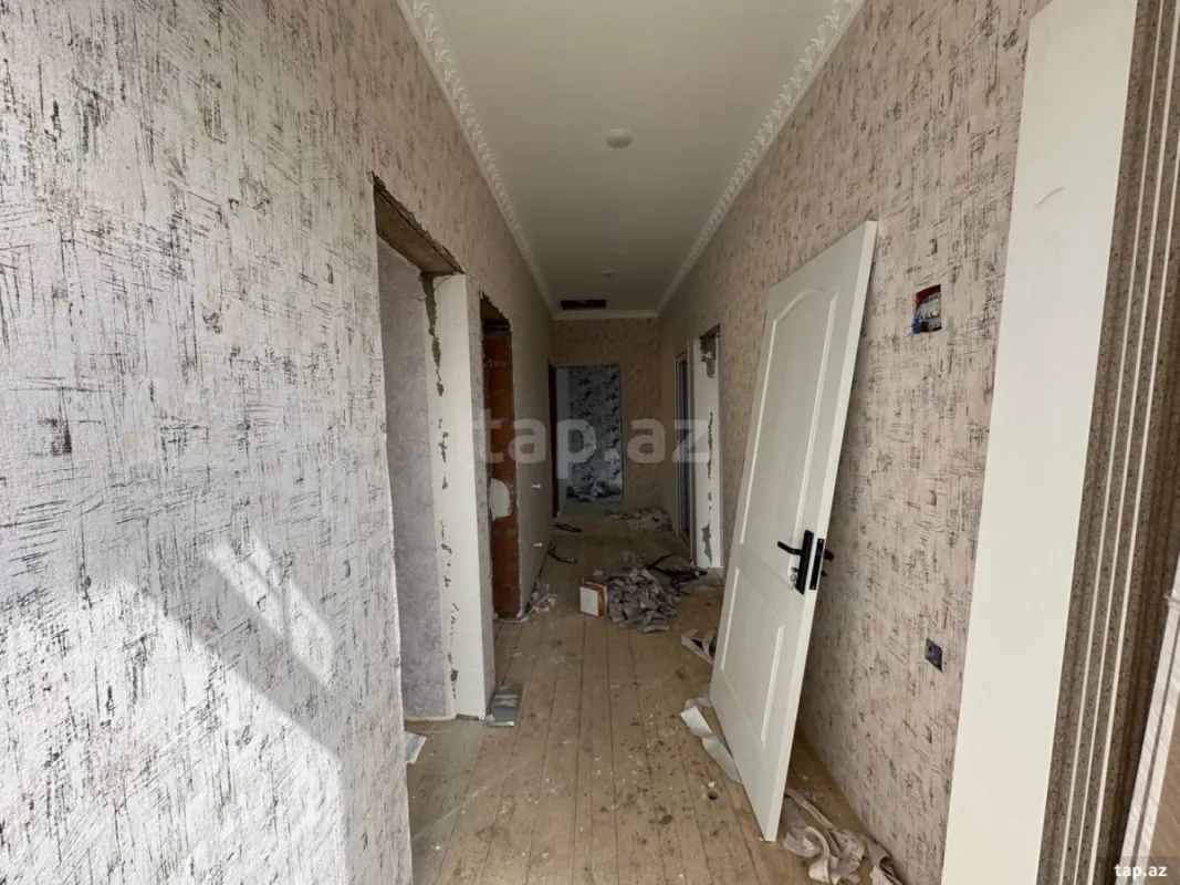 Satılır 3 otaqlı həyət evi