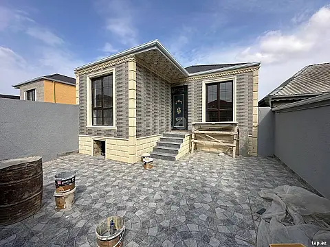 Satılır 3 otaqlı həyət evi