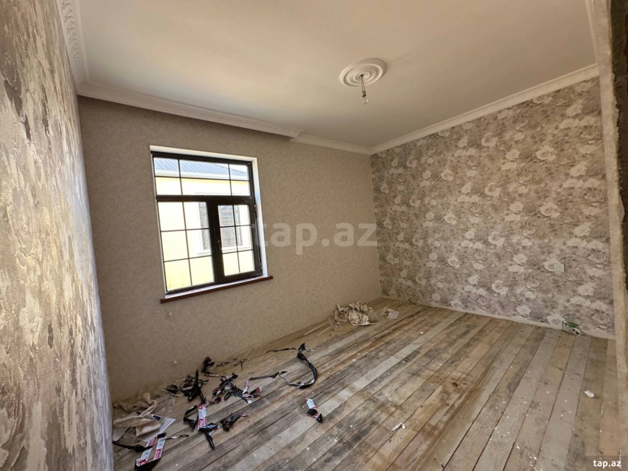 Satılır 3 otaqlı həyət evi