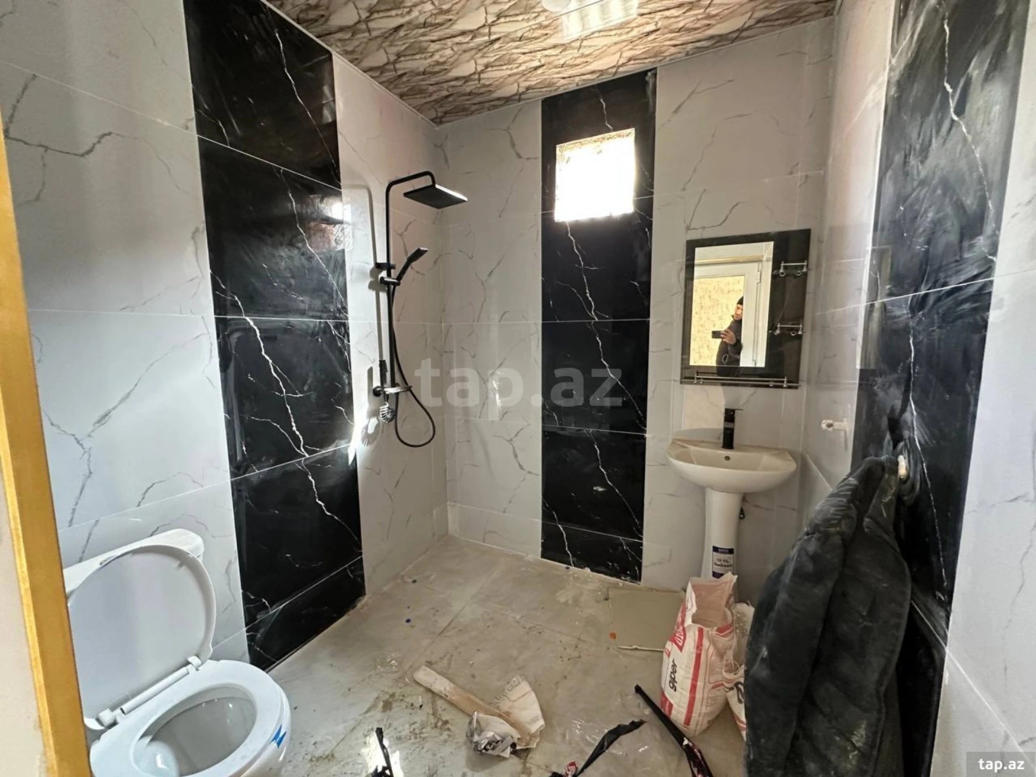 Satılır 3 otaqlı həyət evi