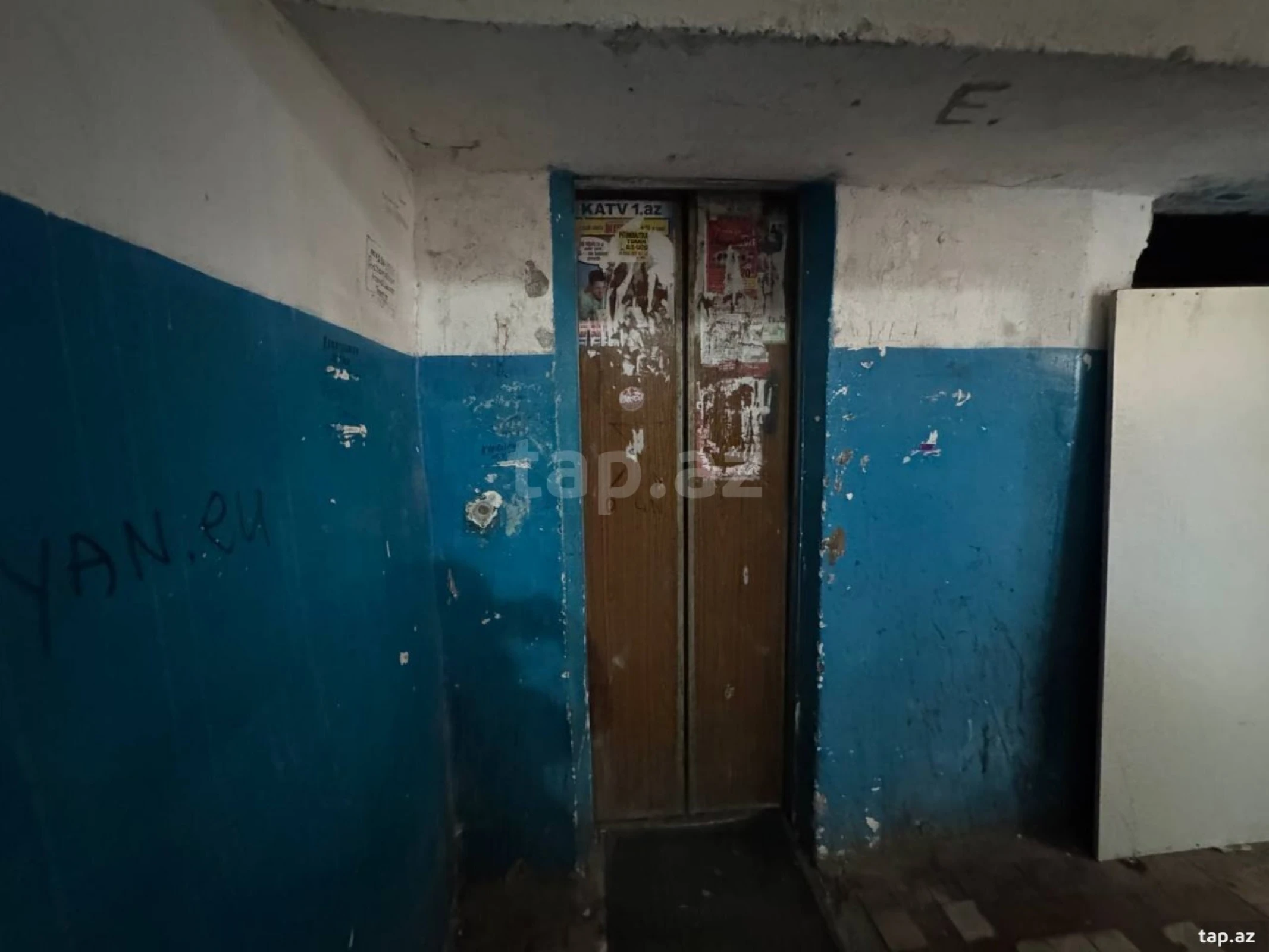 Satılır 3 otaqlı mənzil 52 m²