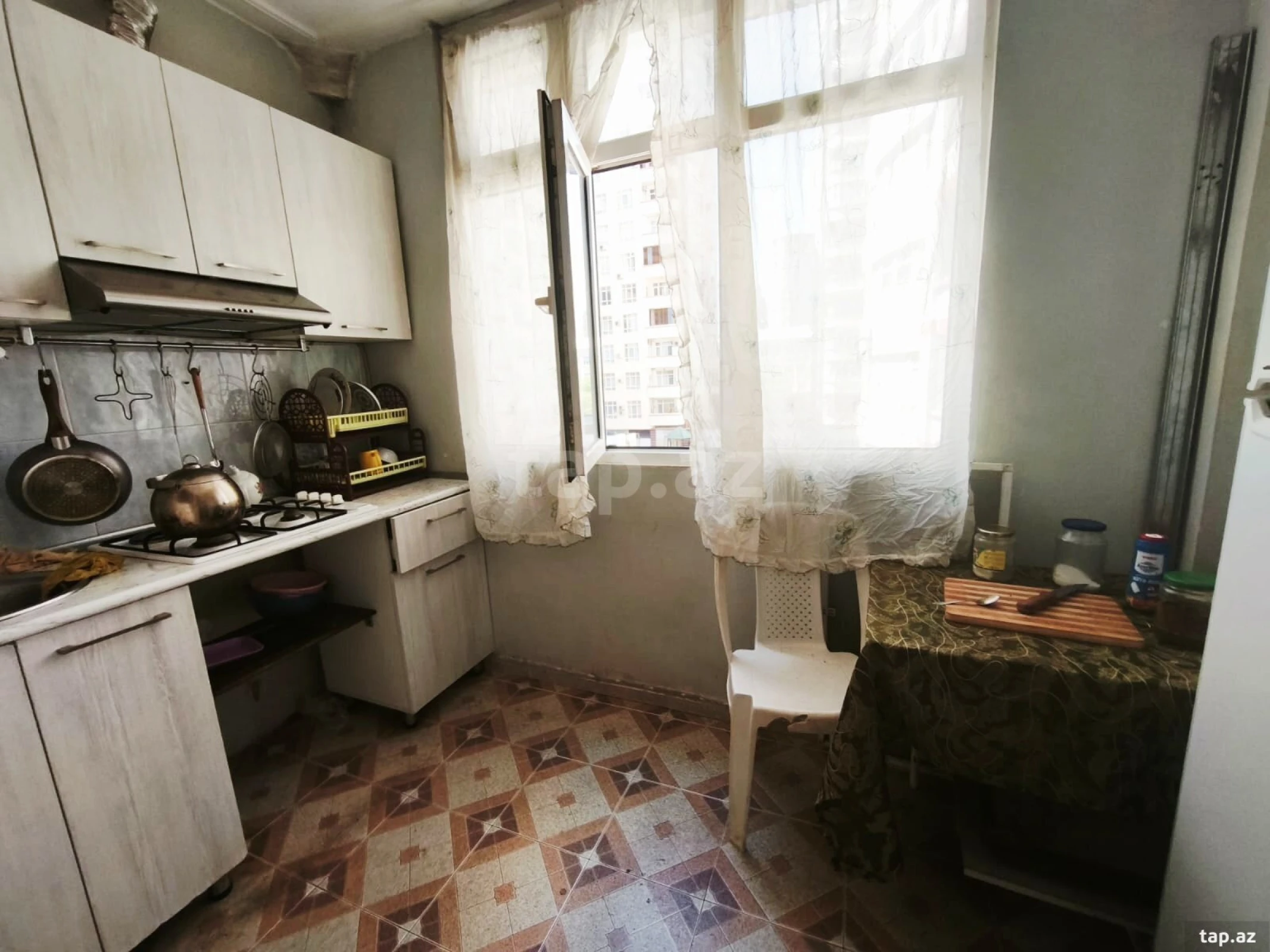 Kirayə verilir 2 otaqlı mənzil 52 m²