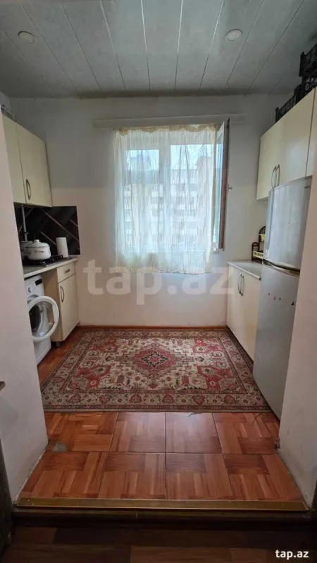 Satılır 2 otaqlı mənzil 45 m²