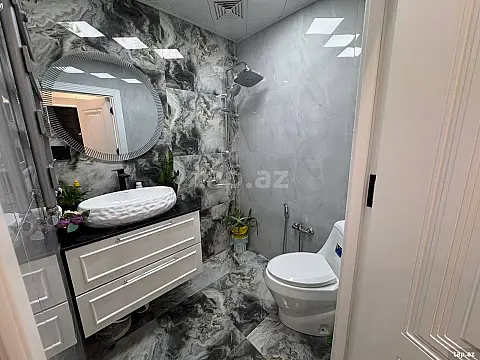 Satılır 3 otaqlı yeni tikili 50 m²