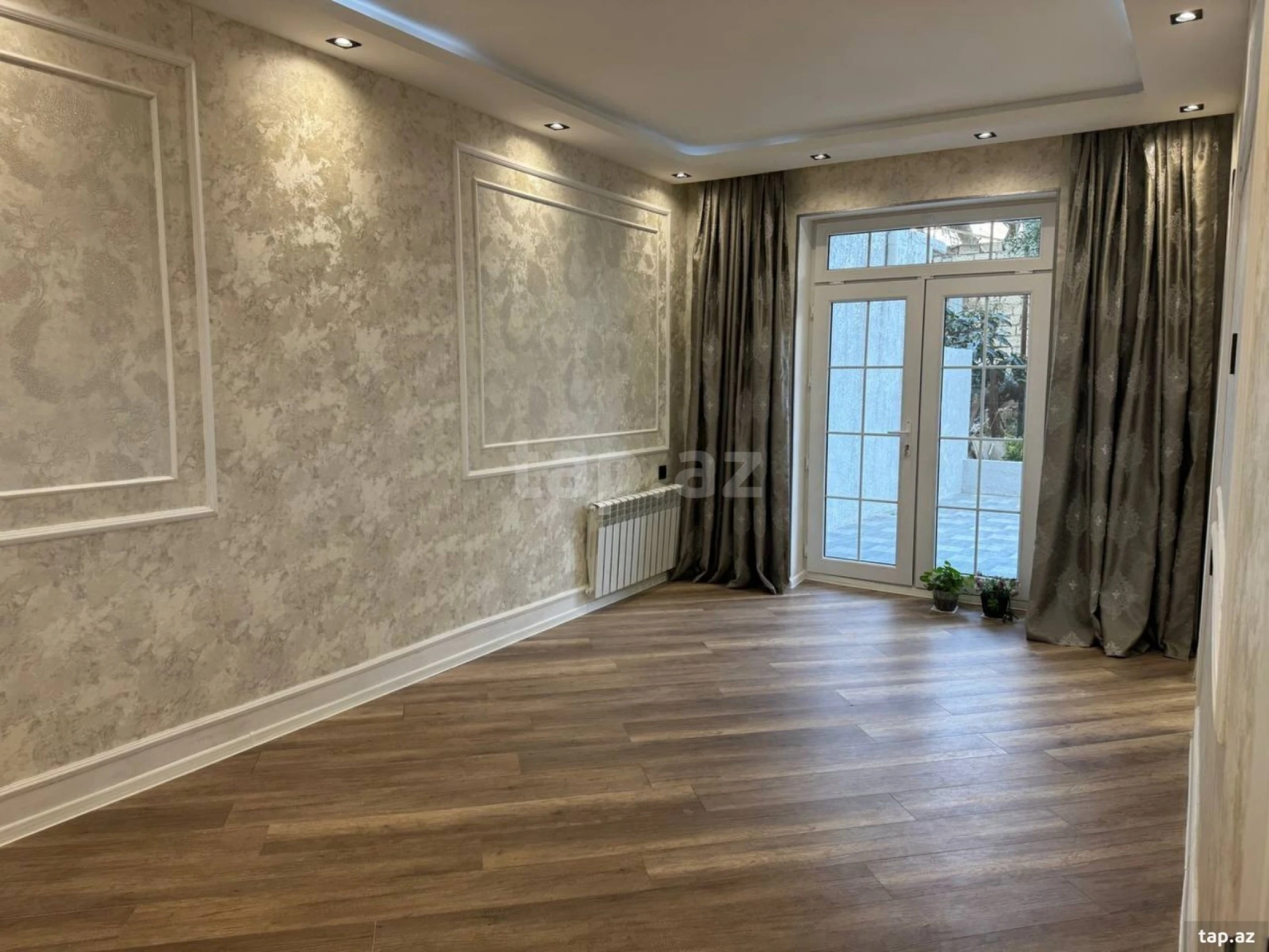 Satılır 3 otaqlı yeni tikili 50 m²