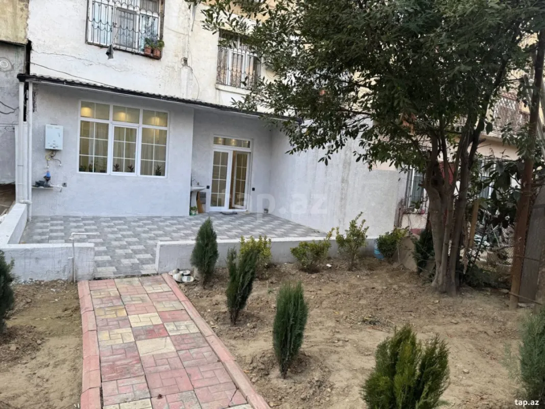 Satılır 3 otaqlı yeni tikili 50 m²
