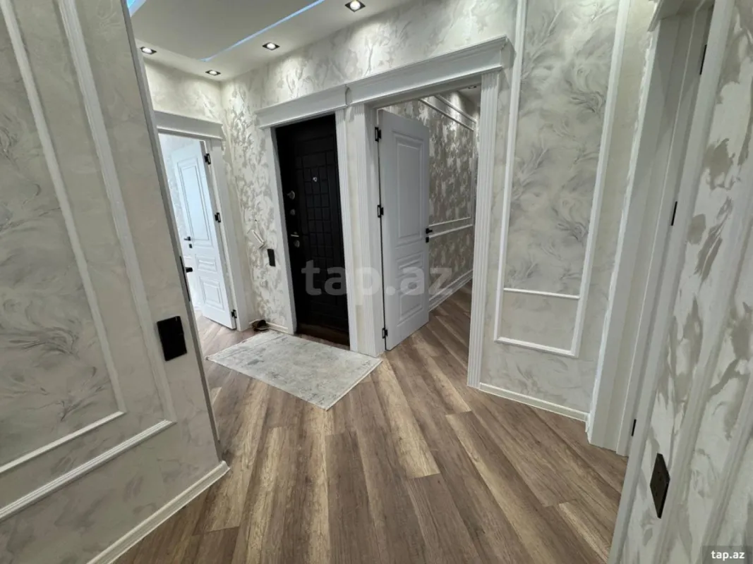 Satılır 3 otaqlı yeni tikili 50 m²