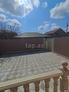 Satılır 4 otaqlı həyət evi